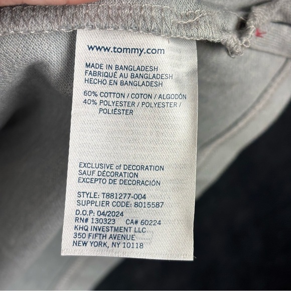 NWT Tommy Hilfiger Boys Light Gray Polo with Red Accents Sz XL (20) - Picture 5 of 11